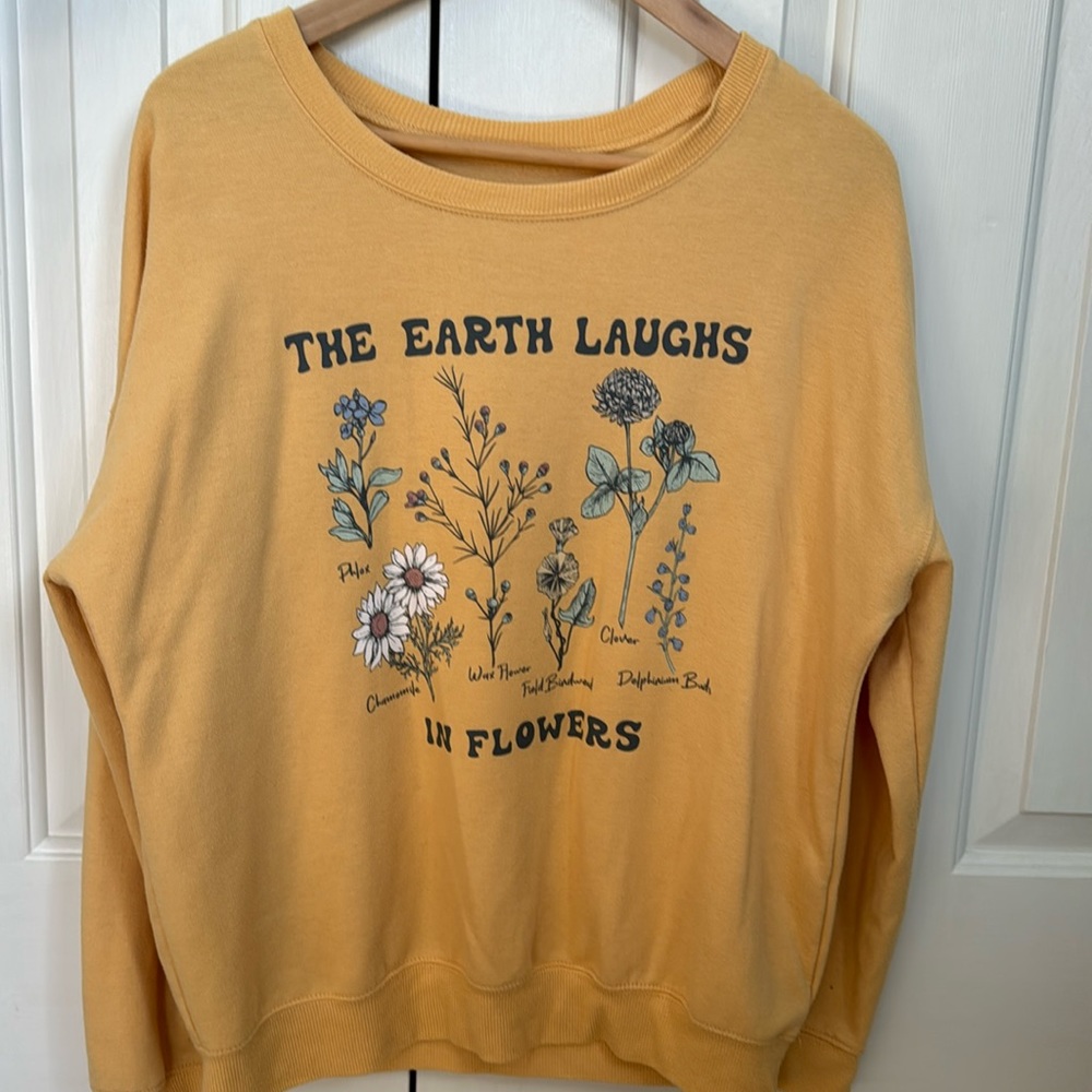 Zoe + Liv ‘the Earth laughs in flowers’ oversized crewneck.